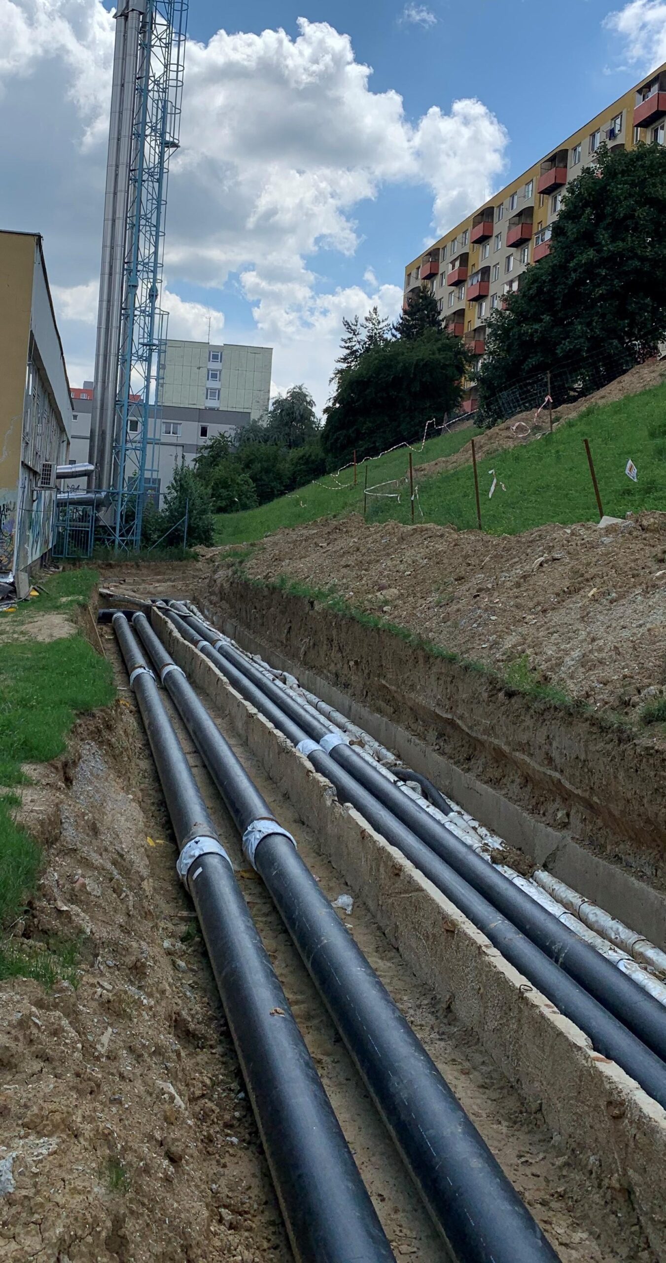 Náhrada jestvujúcich kotolní v sústave vykurovania Nitra – Klokočina a Diely za centrálny rozvod tepla s domovými OST