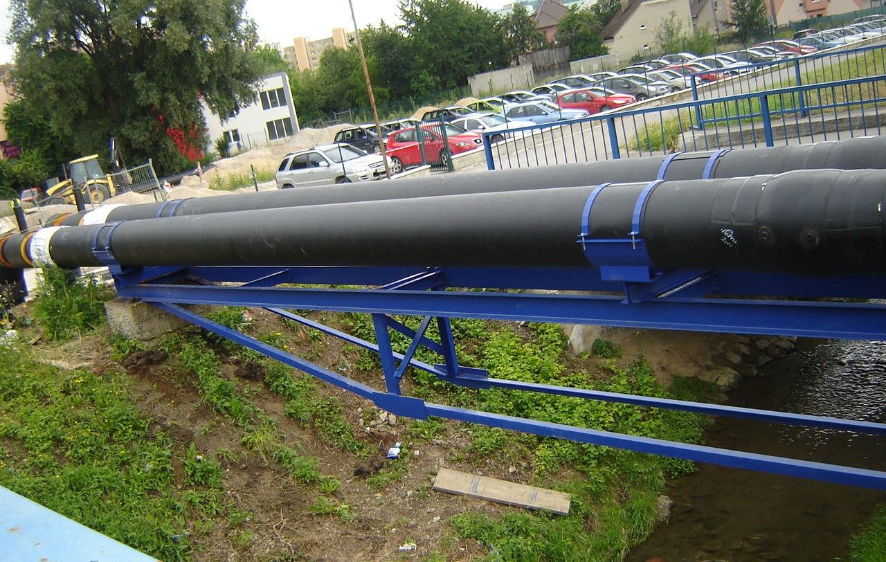 Výmena horúcovodných potrubí, sústava CZT Považská Bystrica